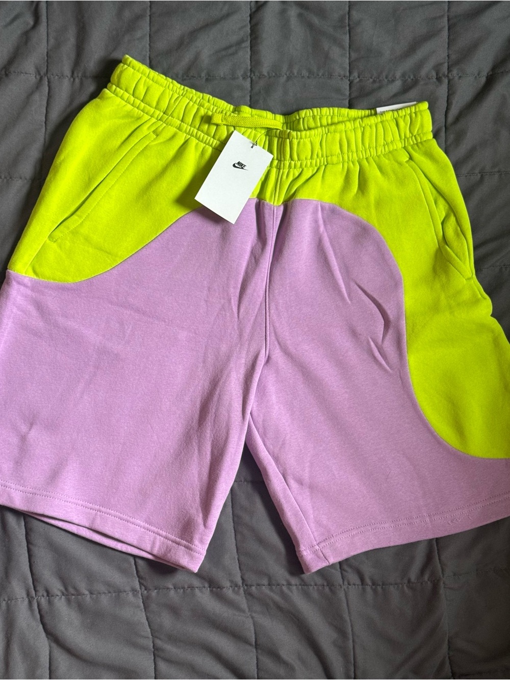 Nike Sportswear Color Clash Fleece Shorts. Brand New. Mens Size: medium